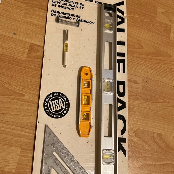 Layout & Measuring Tool - Picture 1 of 1